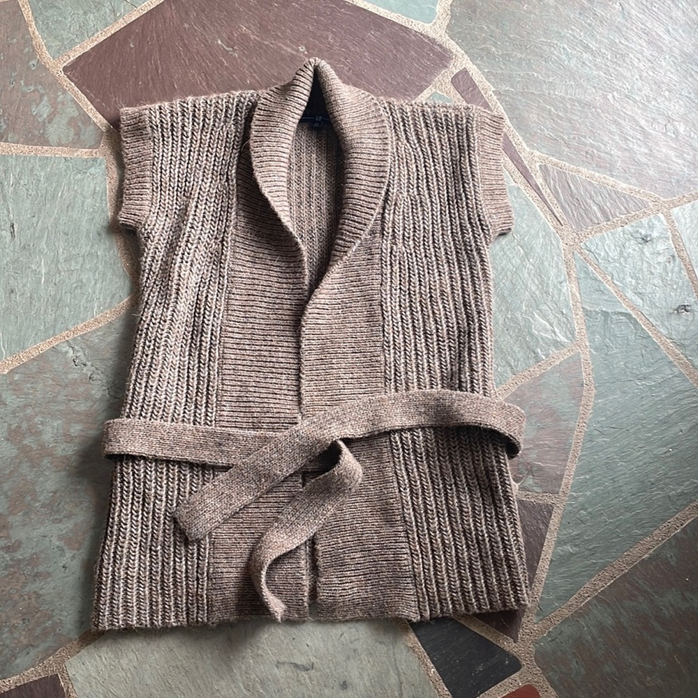 Gap Sweater Vest